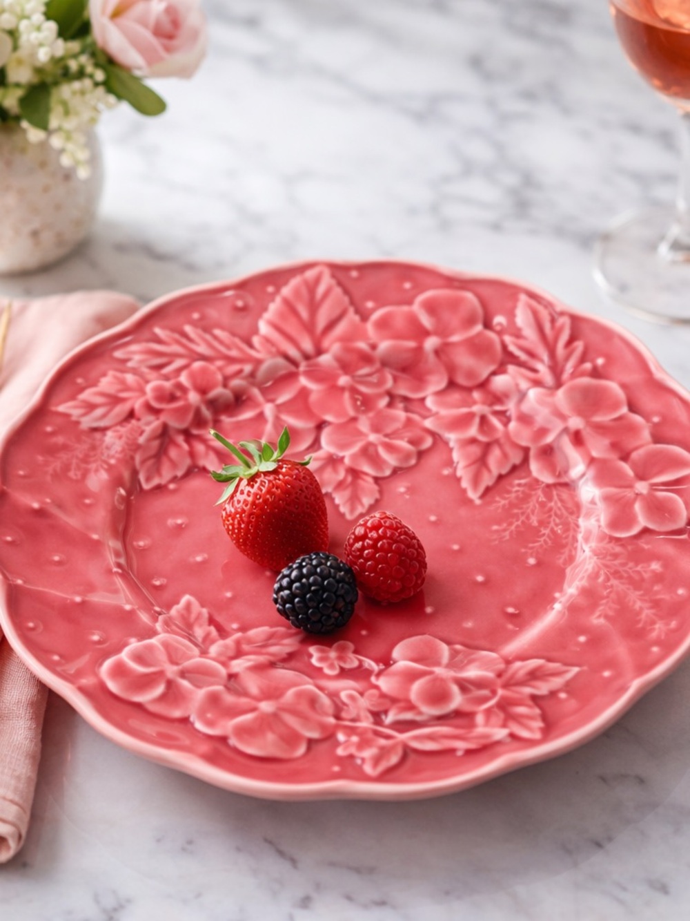 Pink Bordallo Pinheiro “Ingrid” Embossed Floral Salad Plate - Picture 2 of 2